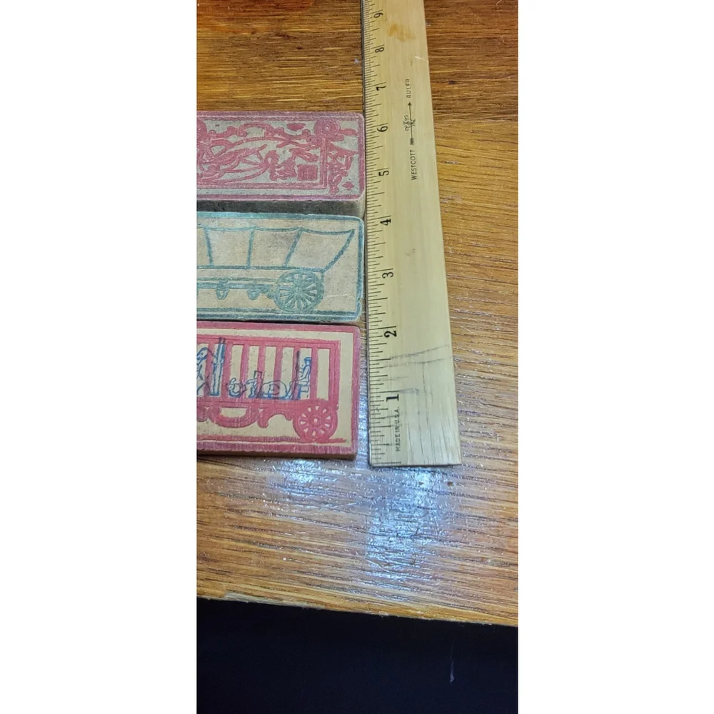 VINTAGE 1920'S OR 30'S TOY PRINT BLOCKS FOR PRESSING DESIGNS IN CLAY